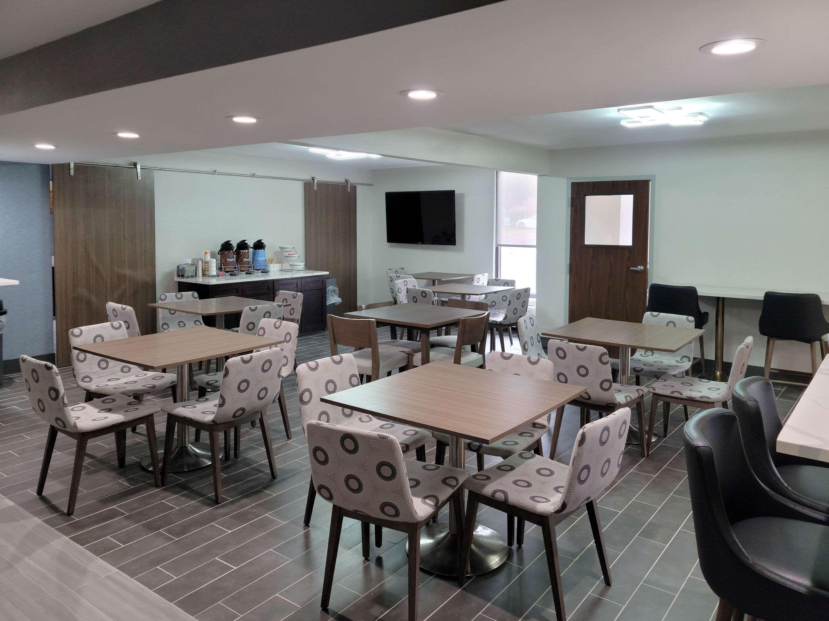 Comfort Inn & Suites Wyomissing-Reading Exteriör bild