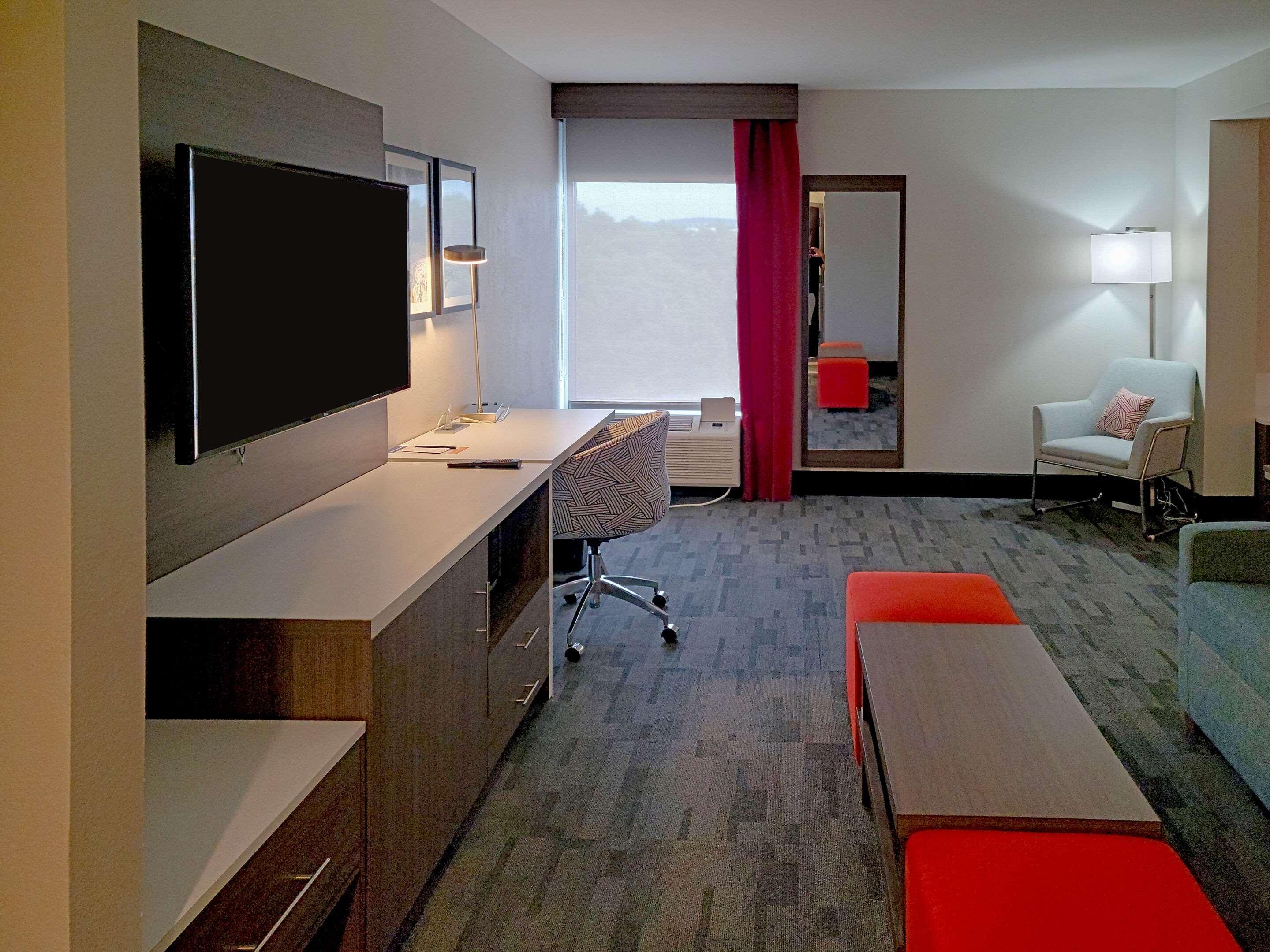 Comfort Inn & Suites Wyomissing-Reading Exteriör bild