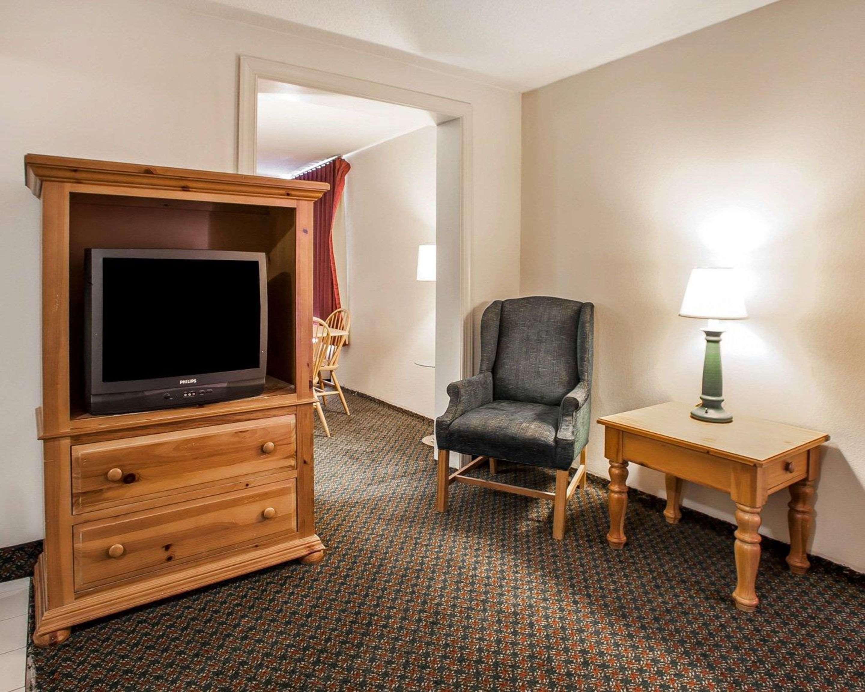 Comfort Inn & Suites Wyomissing-Reading Exteriör bild